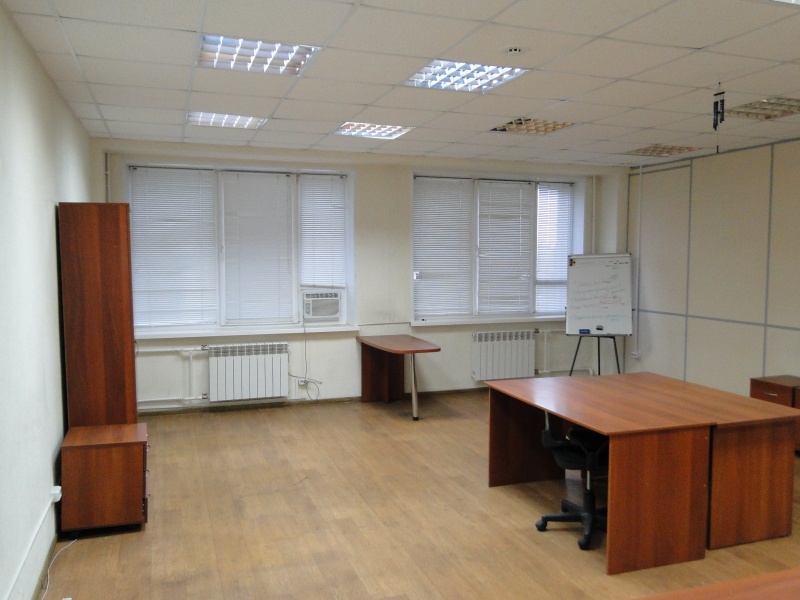 Офис № 303 - 72 м2 505 руб/м2 - (36 360 руб. в месяц)